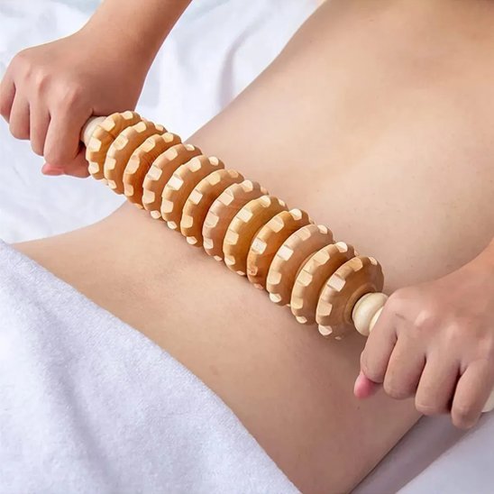 Rouleau de Massage en Bois Naturel | Anti - Cellulite & Jambes Légères - Beautybienetre.